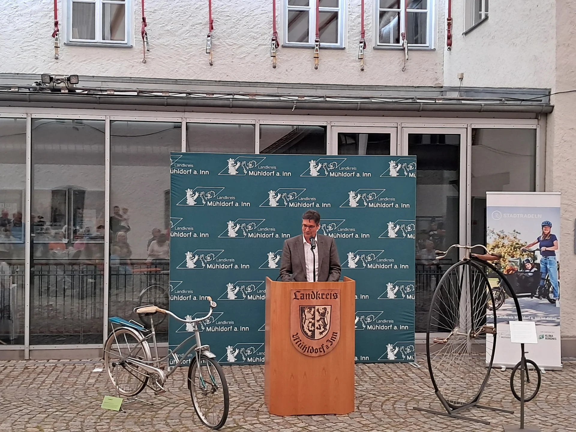 © Günther Honsowitz