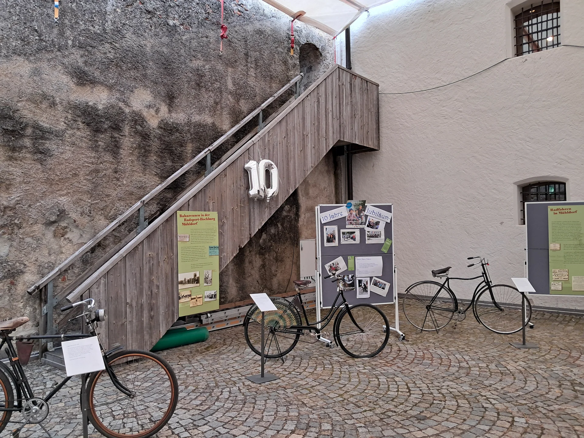 © Günther Honsowitz